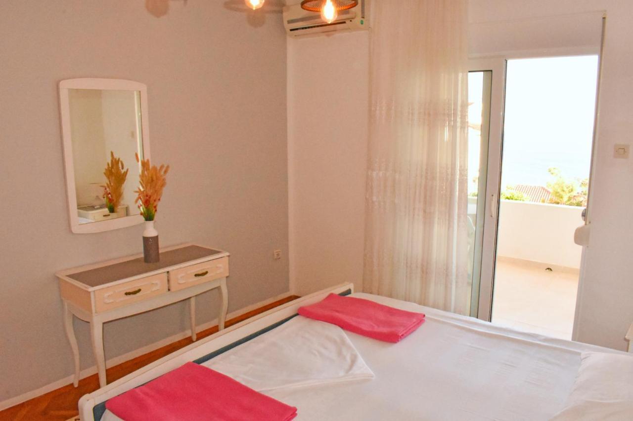 Studio Apartments Jupo Ulcinj Eksteriør bilde