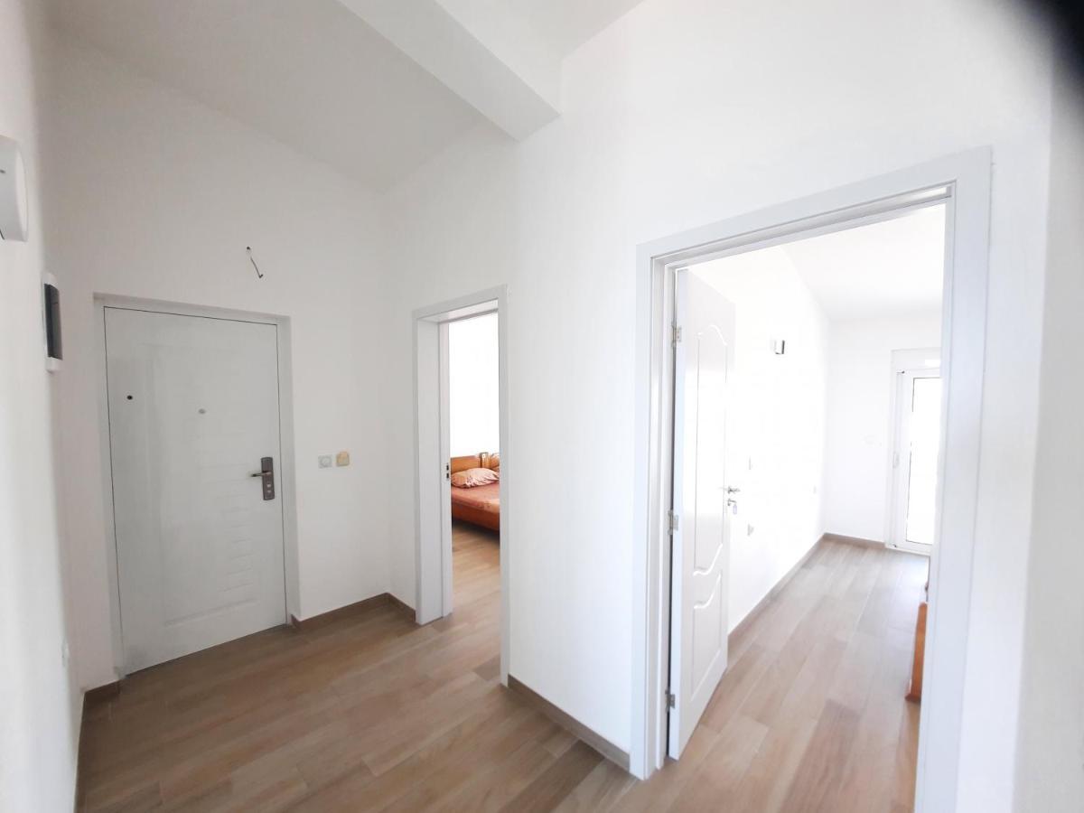 Studio Apartments Jupo Ulcinj Eksteriør bilde