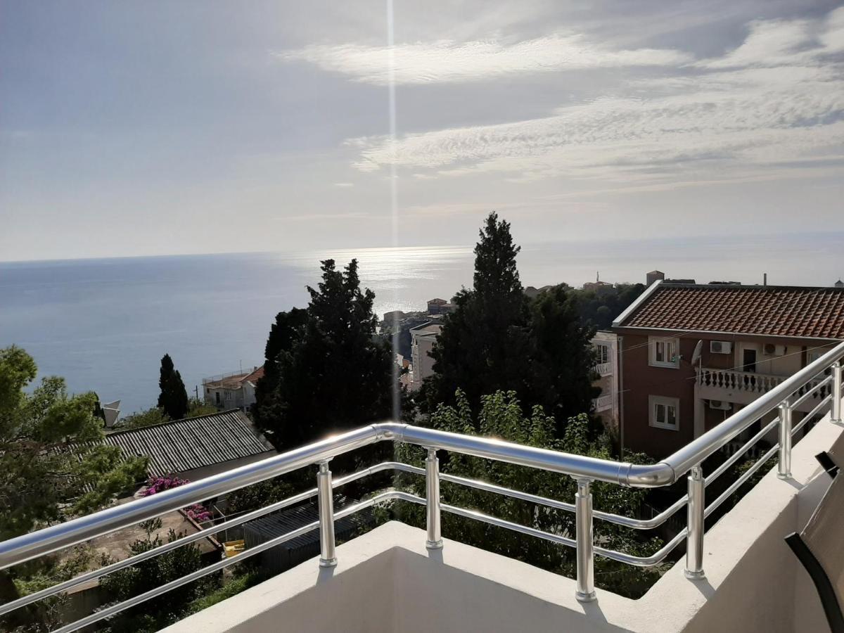 Studio Apartments Jupo Ulcinj Eksteriør bilde